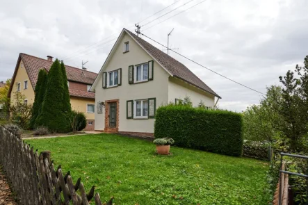  - Haus kaufen in Leinfelden-Echterdingen - Omas Häuschen