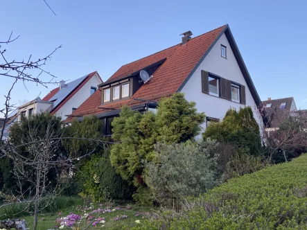  - Haus kaufen in Tübingen / Lustnau - Tolle LageSanierung vs. Neubau?