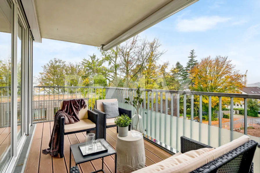 Balkon - Wohnung kaufen in Tübingen - Exklusives Penthouse in bester Lage mit Dachterrasse