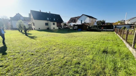   - Grundstück kaufen in Deizisau - Interessantes Bauträgergrundstück- Möglicher Erwerb im Rahmen der Zwangsversteigerung -