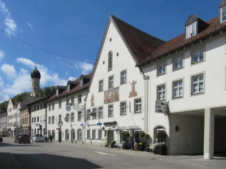 Gebäudeansicht - Büro/Praxis mieten in Wolfratshausen - Attraktive Büro-/Praxisfläche in sehr guter Lage in der Altstadt
