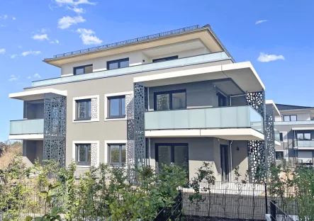 Außenansicht - Wohnung mieten in Putzbrunn - Letzte verfügbare Penthouse-Wohnung mit sonniger Dachterrasse