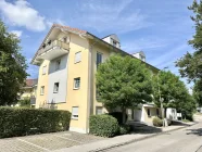 Gebäudeansicht Mehrfamilienhaus