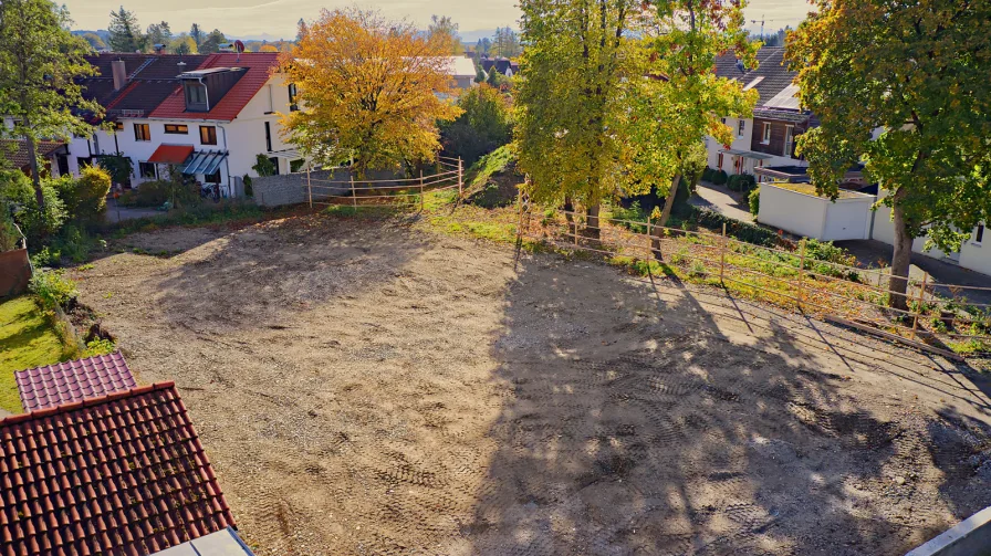 Das Grundstück - Grundstück kaufen in Geretsried - Sonniges Baugrundstück für 4 DHH in Bestlage von Geretsried