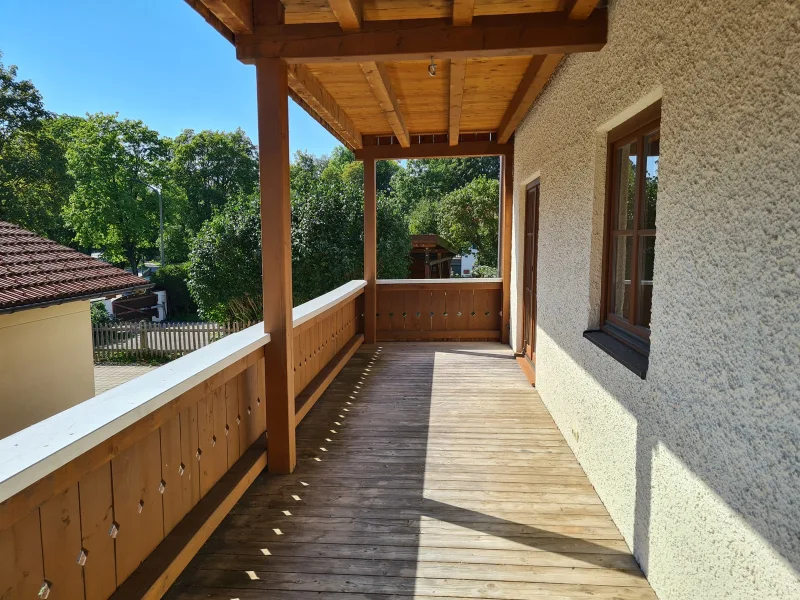 Geräumiger Balkon in Richtung Süd-West