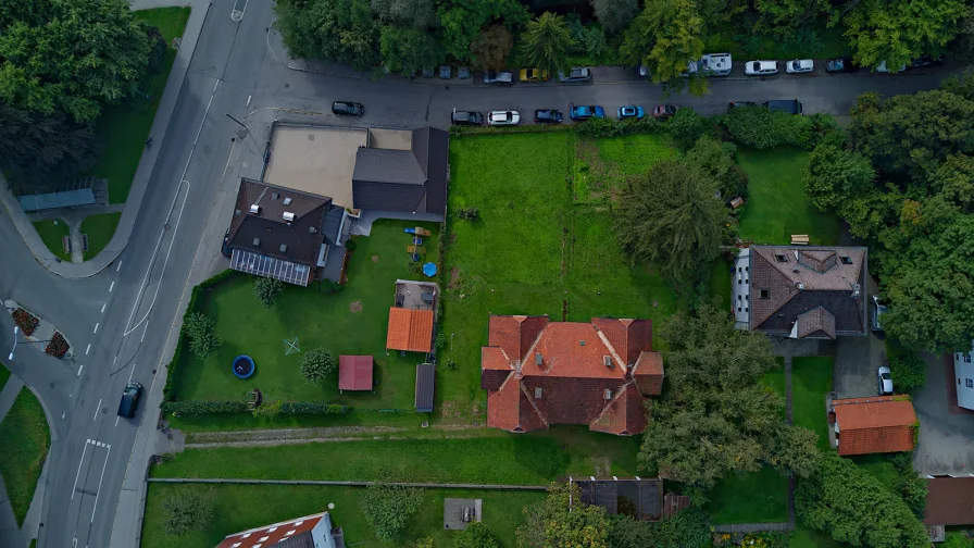 Das Grundstück - Grundstück kaufen in Penzberg - Bauträgergrundstück mit Altbestand in Top-Lage von Penzberg