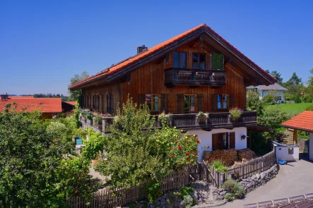 DJI_0936_b - Haus kaufen in Egling / Neufahrn - Traumanwesen Haus im Haus im Landhausstil