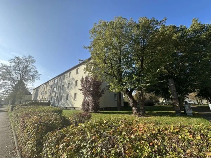 Ansicht - Wohnung mieten in Leipzig / Böhlitz-Ehrenberg - Gemütliche, sanierte 2RWE mit Loggia!