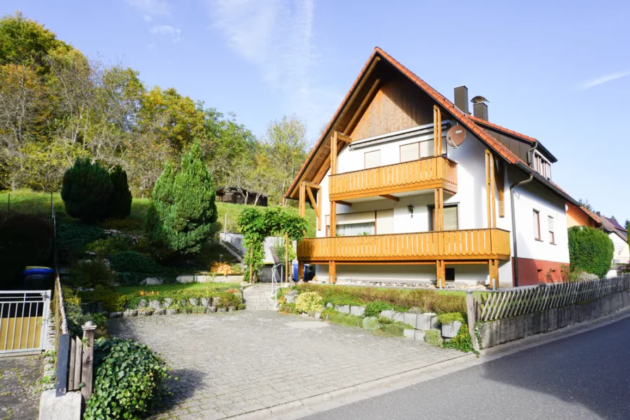 Ansicht - Haus kaufen in Waischenfeld - Einfamilienhaus in schöner ruhiger Wohnlage - bezugsfrei in Waischenfeld