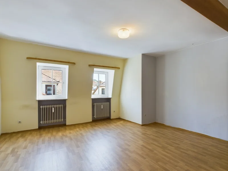 Zimmer - Wohnung mieten in Stadsteinach - ***VERMIETUNG*** 1-Zimmer-Apartment in Denkmalgeschütztem Ensemble nahe Marktplatz.