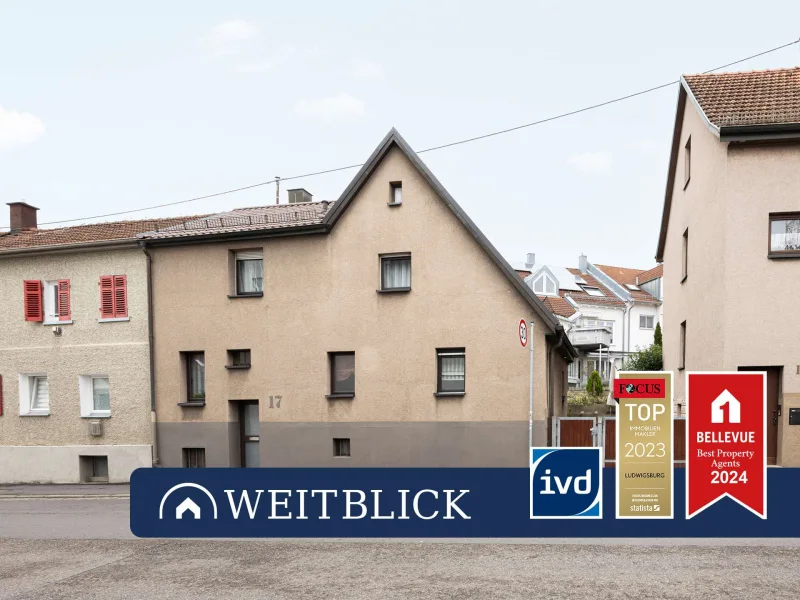 Titelbild - Haus kaufen in Fellbach - WEITBLICK: Familienglück mit Raum für Ideen!