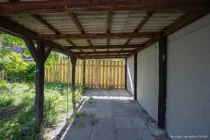 Carport/ überdachter Sitzplatz