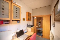 Haupthaus: Büro mit Sauna