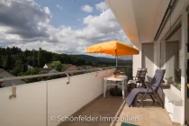 großer Sonnenbalkon