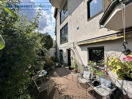 Terrasse zur Wohnung - Wohnung kaufen in Idstein - PROVISIONSFREI - Attraktive 2 Zimmer Eigentumswohnung in begehrter Wohnlage von Idstein