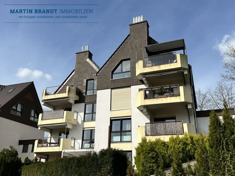  Balkonansicht - Wohnung kaufen in Idstein - Sonnige 3 Zimmer Wohnung mit offenem Kamin, Balkon& Garage schöner Wohnlage am Idsteiner Gänsberg