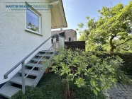 Treppe zum Balkon im Erdgeschoss