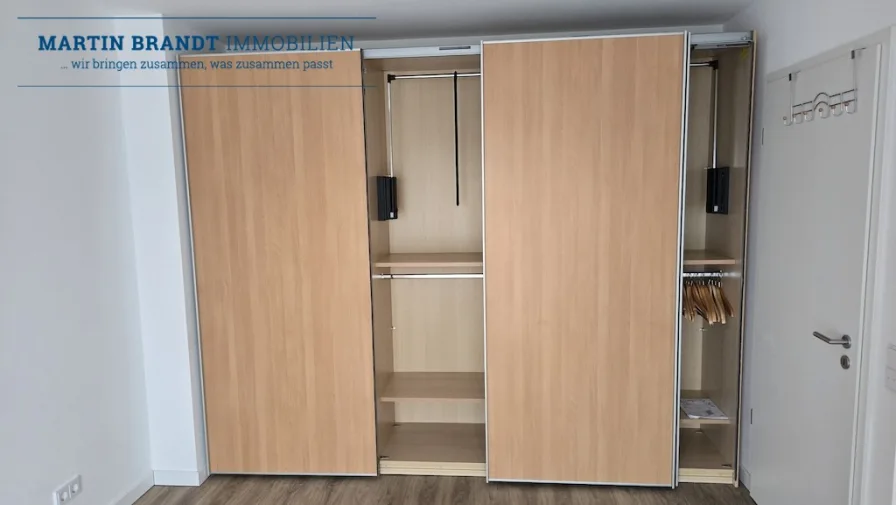 Schlafzimmerschrank