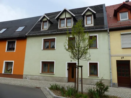 Hausansicht  - Haus kaufen in Mügeln - Mügeln! Geräumiges Stadthaus mit Ausbaupotenzial und großem Grundstück