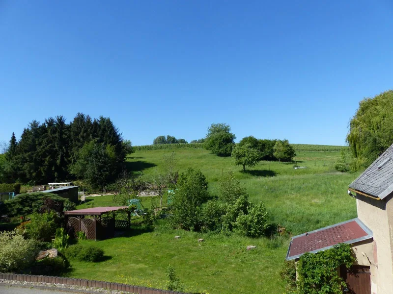 Gartenansicht + Ausblick