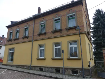 Ansicht 2 - Haus kaufen in Liebschützberg - Historisches Wohn- und Geschäftshaus mit vielseitigem Potenzial in 04758 Liebschützberg OT Borna