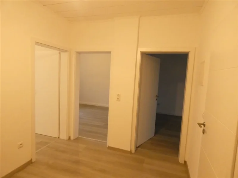 Flur - Wohnung mieten in Gelsenkirchen - +++ 3,5 Zimmer Wohnung mit Balkon in Gelsenkirchens Stadtmitte +++