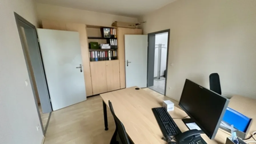 Büro 2 OG 