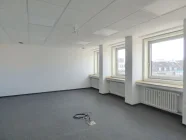 Großes Büro