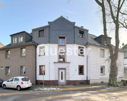 Hausansicht - Haus kaufen in Duisburg - Dreifamilienhaus sucht Familie! Duisburg-Hamborn