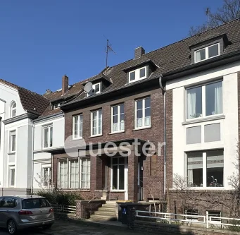 Hausansicht - Haus kaufen in Duisburg - Baukunst Anno 1914 Duisburg-Röttgersbach