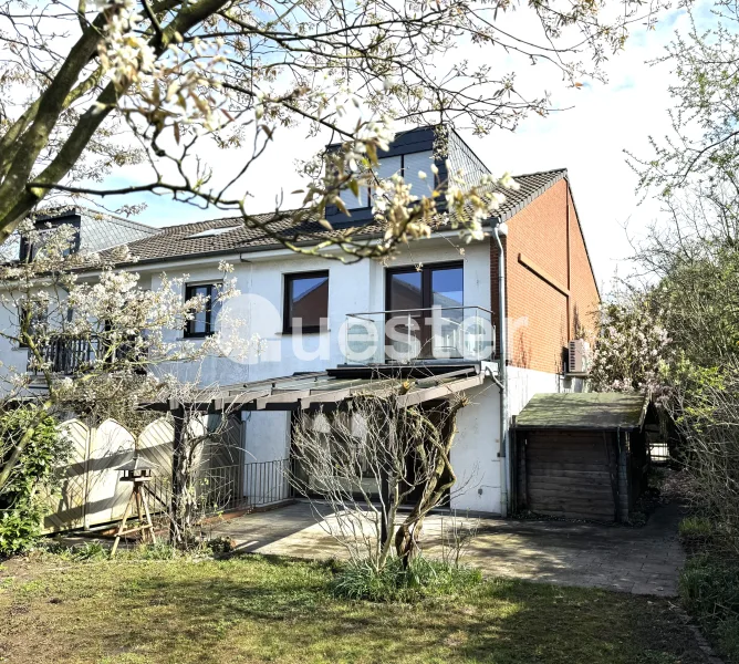 Rückansicht - Haus kaufen in Düsseldorf - Natur, Landschaft, Erholung - Düsseldorf-Angermund