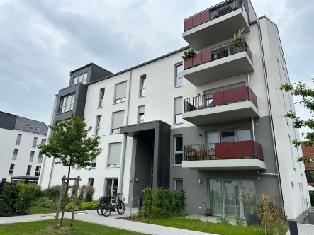 Ansicht - Wohnung mieten in Wunstorf - Ihr neues IMMOBILIEN QUARTIER: Neuwertige 4-Zimmer Wohnung im EG mit Terrasse