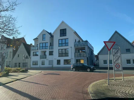 Ansicht - Wohnung kaufen in Wunstorf - Ihr neues IMMOBILIEN QUARTIER: LAGE LAGE LAGE! Barrierefreie 3-Zi.-Erdgeschosswhg. in Wunstorf