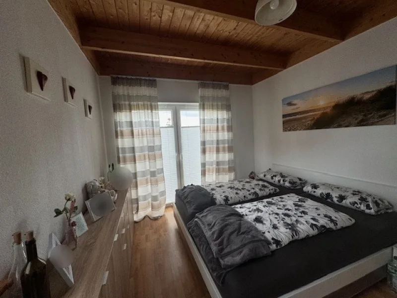 Schlafzimmer unten