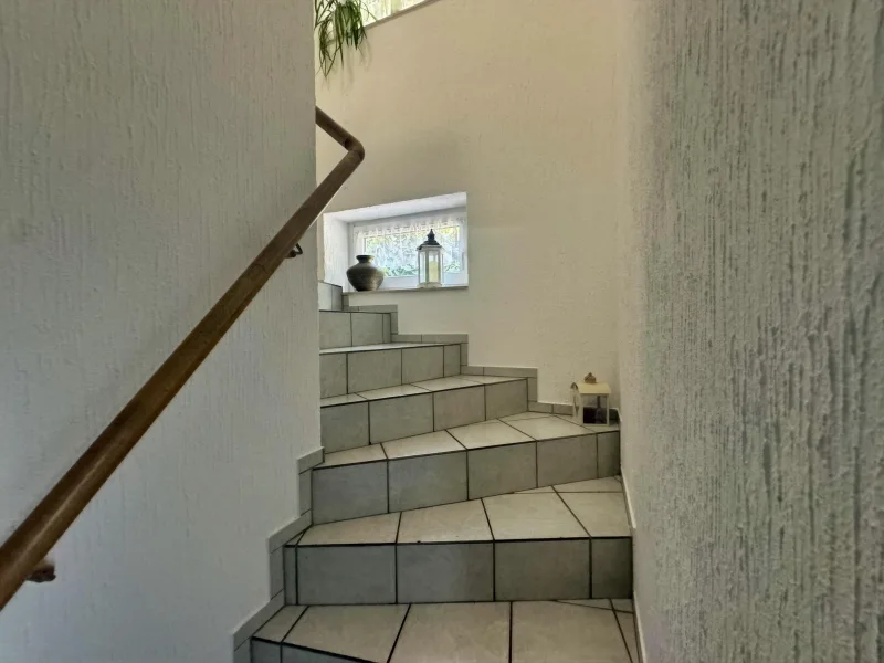 Treppe zur zweiten WE