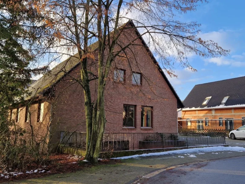 Titelfoto - Haus kaufen in Jembke - Viiiiiiel Platz zum Wohnen und Arbeiten, ruhige und doch zentrale Lage
