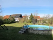 Blick in den Garten/Pool