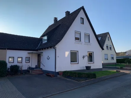 1 - Haus kaufen in Höxter - Ihr neues Zuhause in bester Lage von Stahle !