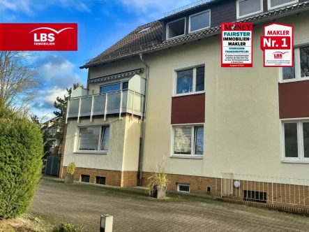 Außenansicht - Wohnung kaufen in Garbsen - Stilvolle 3-Zimmer Wohnung mit Balkon