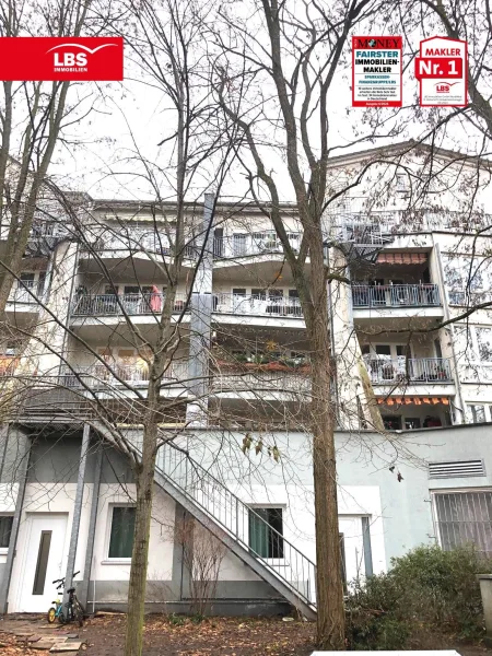 Fassade hinten - Wohnung kaufen in Berlin - Vermietete, gepflegte Dachgeschosswohnung in toller Lage von Köpenick!