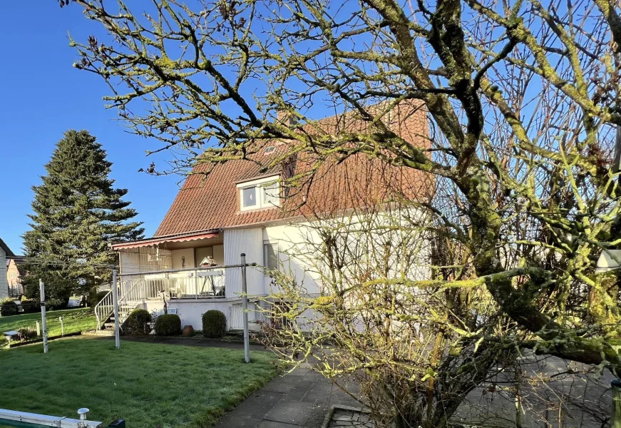 Terrasse mit Garten