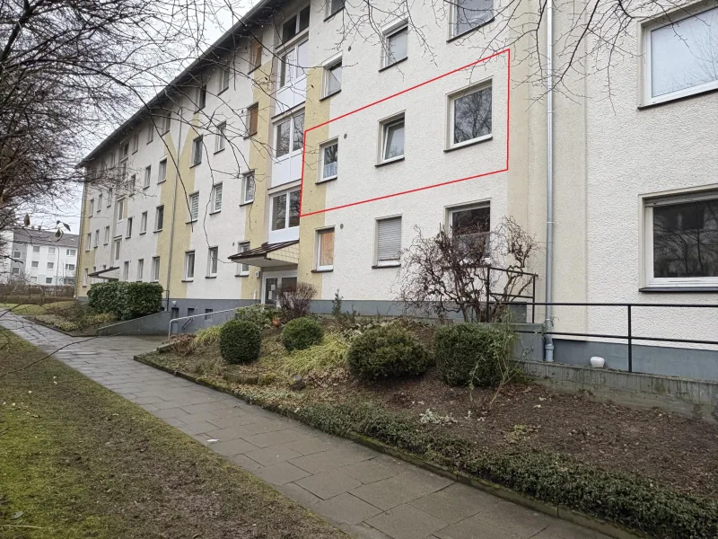 Ostansicht - Wohnung mieten in Goslar - Frisch renoviert & neue Fenster! 3-Zimmer-Wohnung in Goslar - Jürgenohl!