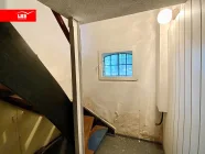 Kelleransicht Treppe nach unten