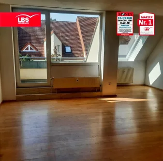 Wohnzimmer  Detailaufnahme - Wohnung kaufen in Grünheide - Viel Platz für Ihre Familie - Freie 5-Zimmer-Maisonette-Wohnung 