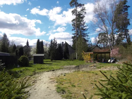 Grundstück - Grundstück kaufen in Schönwalde-Glien - Grundstück mit Baugenehmigung für Ihr Traumhaus an der Grenze von Berlin