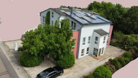 Ansicht Straßenseite - Haus kaufen in Eppingen - Flexibel nutzbares Gewerbeobjekt mit Halle, Büros, Penthauswohnung und Platz für Erweiterungen