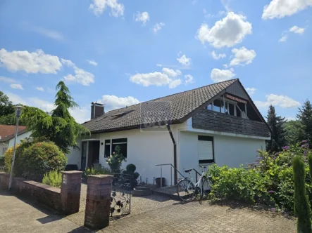 Freistehendes 3-FH - Haus kaufen in Weingarten - Sonnige Aussichtslage: freistehendes 3-FH mit großem Garten