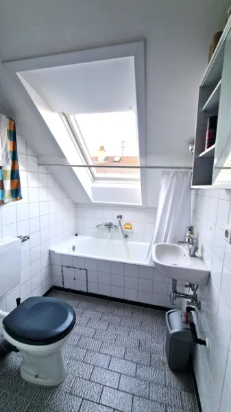 Badezimmer DG