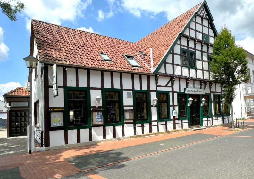 Hauptansicht - Gastgewerbe/Hotel kaufen in Westerkappeln - Liebevoll restauriertes Gasthaus mit Hotelbetrieb im Herzen von Westerkappeln