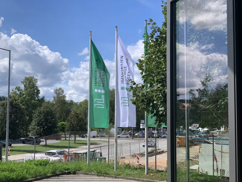 il-r.de - Halle/Lager/Produktion mieten in Neutraubling - Ausbau nach Mieterwunsch: Hallenflächen an interessantem Standort